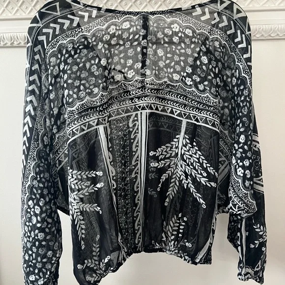 NWOT Free People Yo Yo Geo Blouse Black White Sheer Sz XS - Picture 6 of 6